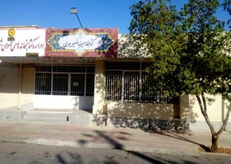 سرانه فضای کتابخانه‌ای جهرم؛ ۱.۵ متر برای هر صد نفر / وعده ساخت کتابخانه مرکزی همچنان بر زمین مانده/ شهرداری‌ در پرداخت سهم نیم‌درصدی به کتابخانه‌ها مقاومت می‌کند