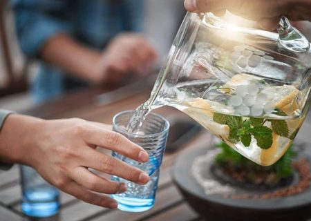 نسخه پزشک جهرمی برای روزه‌داران نگران سنگ کلیه