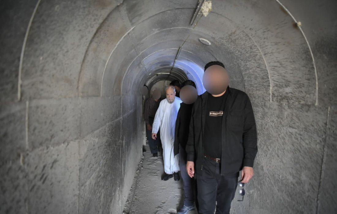 حضور آیت‌الله دژکام در خطوط مقدم جنوب کشور