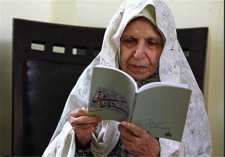 شاعری که عاطفه را با ایمان درآمیخت؛ سیمین‌دخت وحیدی از نگاه اهل قلم