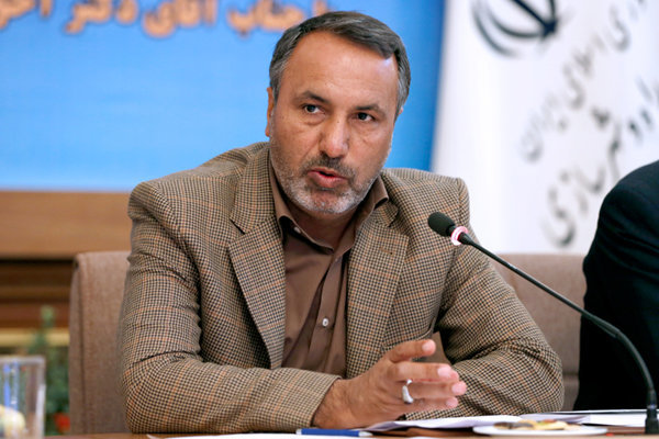 تغییرِ مدیرانِ ناتوان؛ مطالبه‌ی صریحِ نماینده جهرم از فرماندار