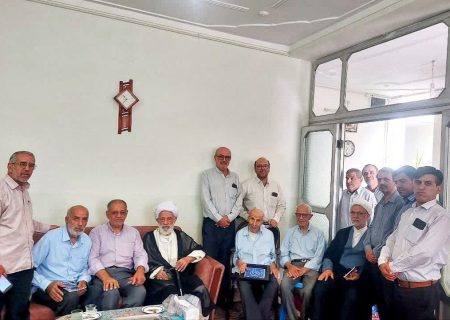 تجلیل از حاج سیدابراهیم رستگار؛ روایت یک عمر خدمت فرهنگی و انقلابی در جهرم